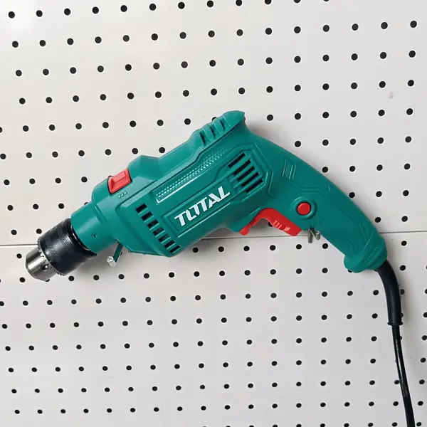 Taladro 680w 1/2" Percutor Total